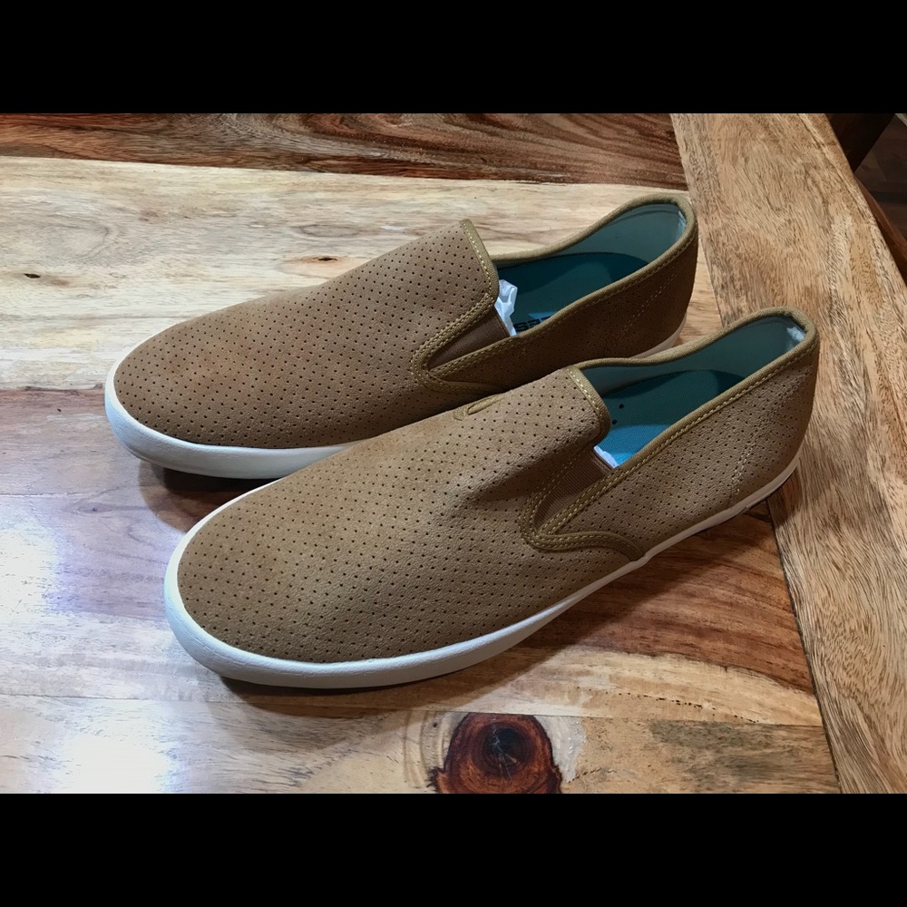 SeaVee Baja Perforated Suede slip on sneaker